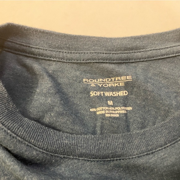 Roundtree & Yorke Men’s  Turquoise Medium size long sleeve T-Shirt - Picture 2 of 3